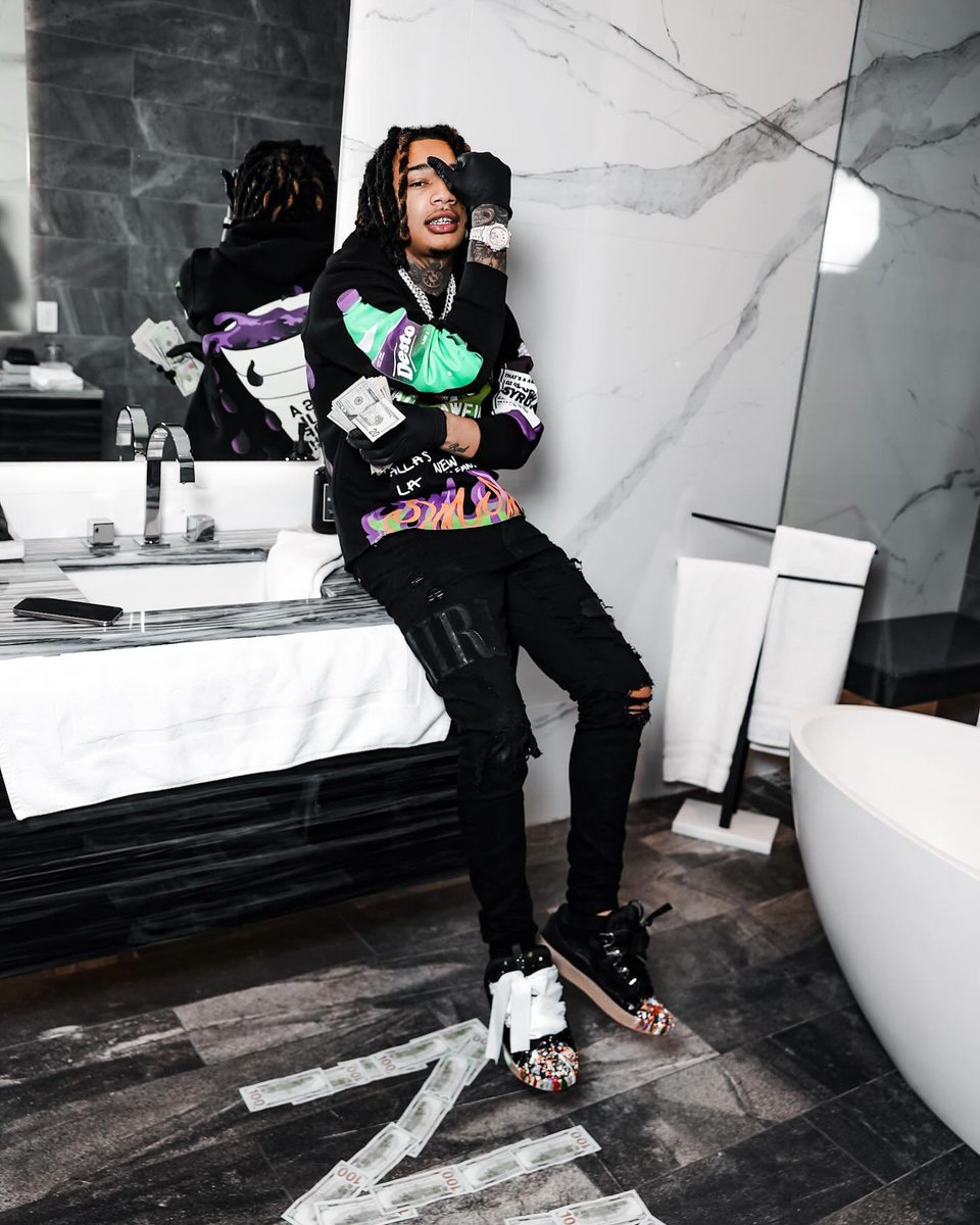 jett__ballout's tweet photo. Legend With The $cams Ima Forever Ball🏆 https://t.co/3aZdiWqRC7