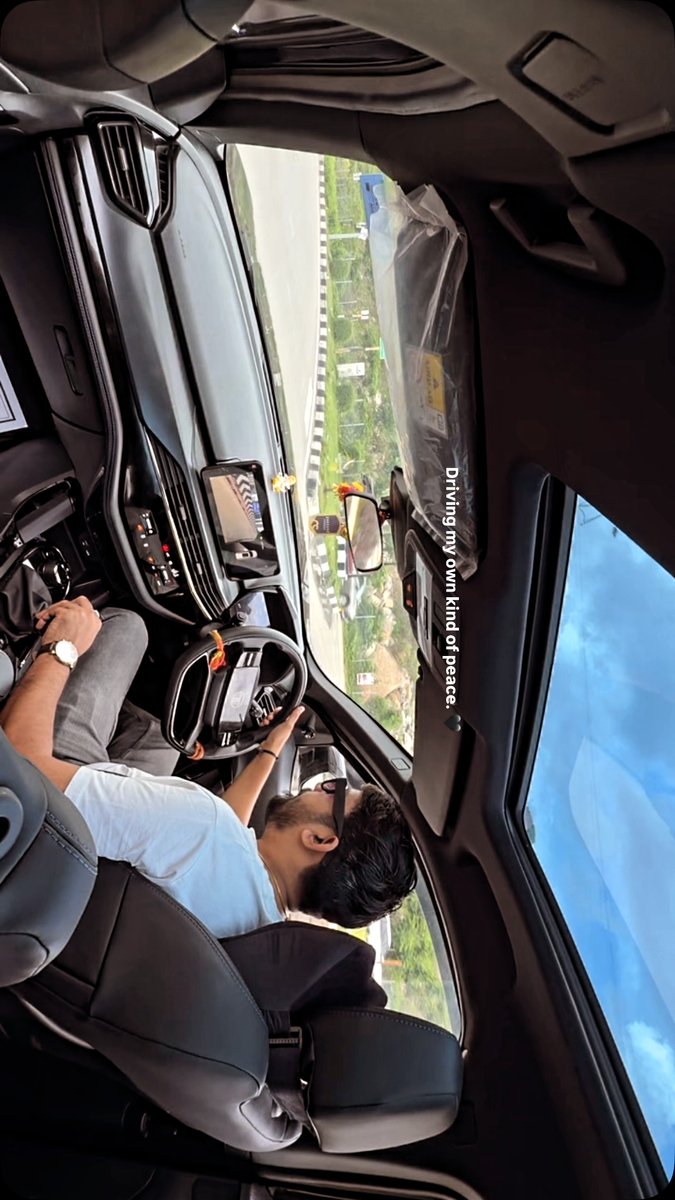rennanx's tweet photo. Let the road write the story. https://t.co/Q87V1vWcH4