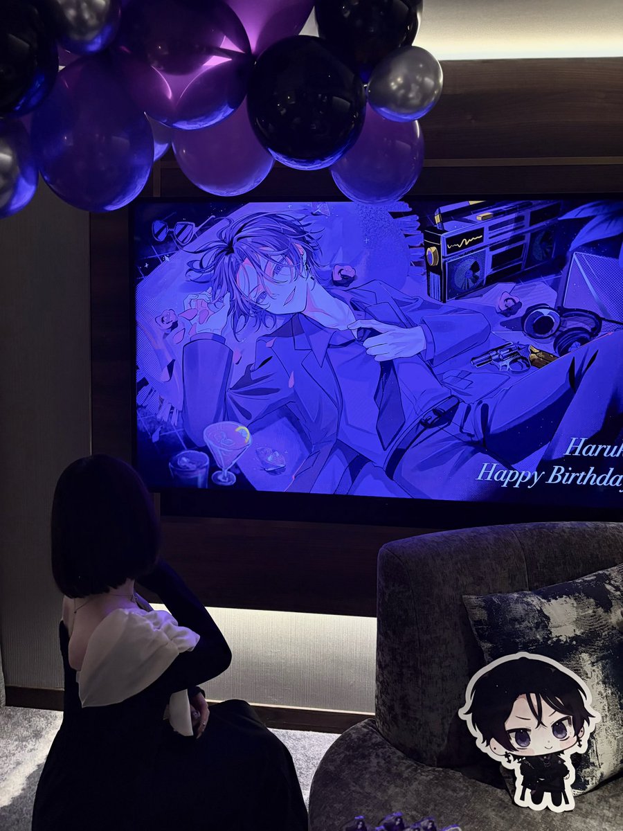 25lyv's tweet photo. ⋆.꙳⸜ #誕生日おメェンでとう春希メェン2026 #春希メェン 

XXIが大好きなので春希さんシックでかっこいいところを抽出してみました！サイコロ、トランプ、カジノコインとか…🙂‍↕️🥂
春希さんだいすき〜！
イラストの差分はまたあげます> ·̫ <💜 https://t.co/ABFHnRwlvb