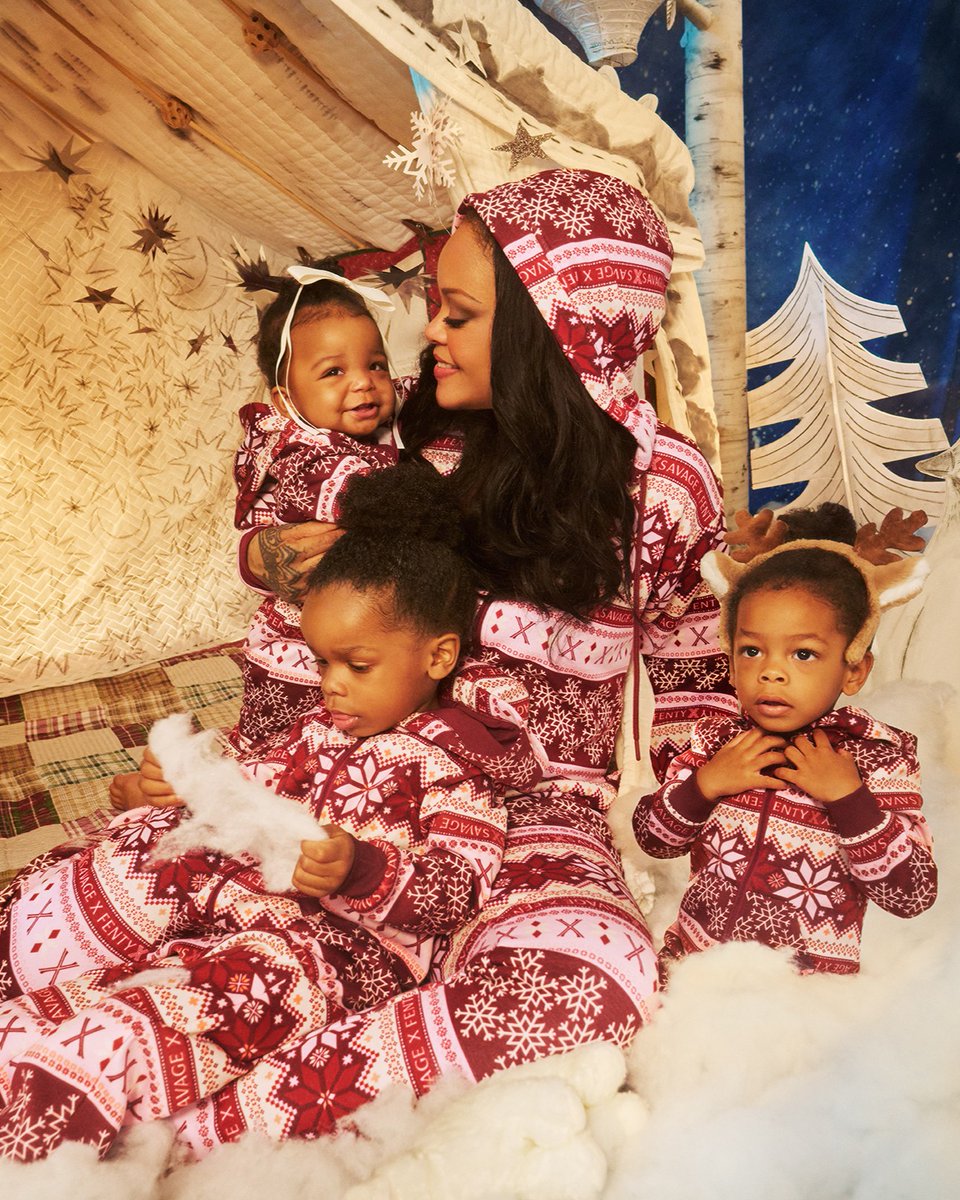 SavageXFenty's tweet photo. Cozy up to a little holiday magic in matching onesies 💫 https://t.co/LGBVTDuMK0 https://t.co/4KACbThFtY