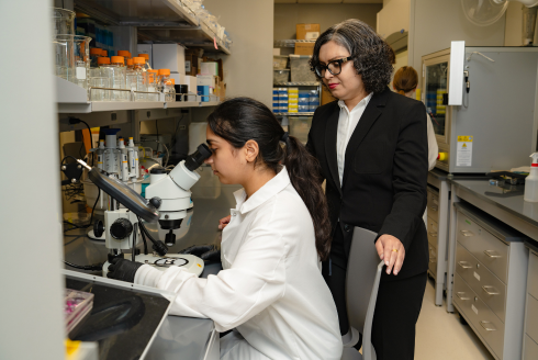 USFResearch's tweet photo. At 4 years old, Meadow Boes has undergone 3 heart surgeries. ❤️ Inspired by children like her, USF researchers are developing living heart valves that integrate with the body and adapt as patients grow, potentially reducing the need for repeated surgeries. https://t.co/P7yl2OsBrb https://t.co/7vQJrhOedL