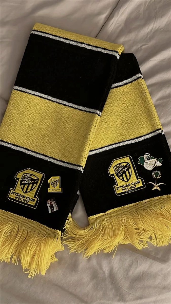 just_deem21's tweet photo. #الاتحاد_الهلال 
نلتقي بكرا 💛🖤 https://t.co/djrmolui2w
