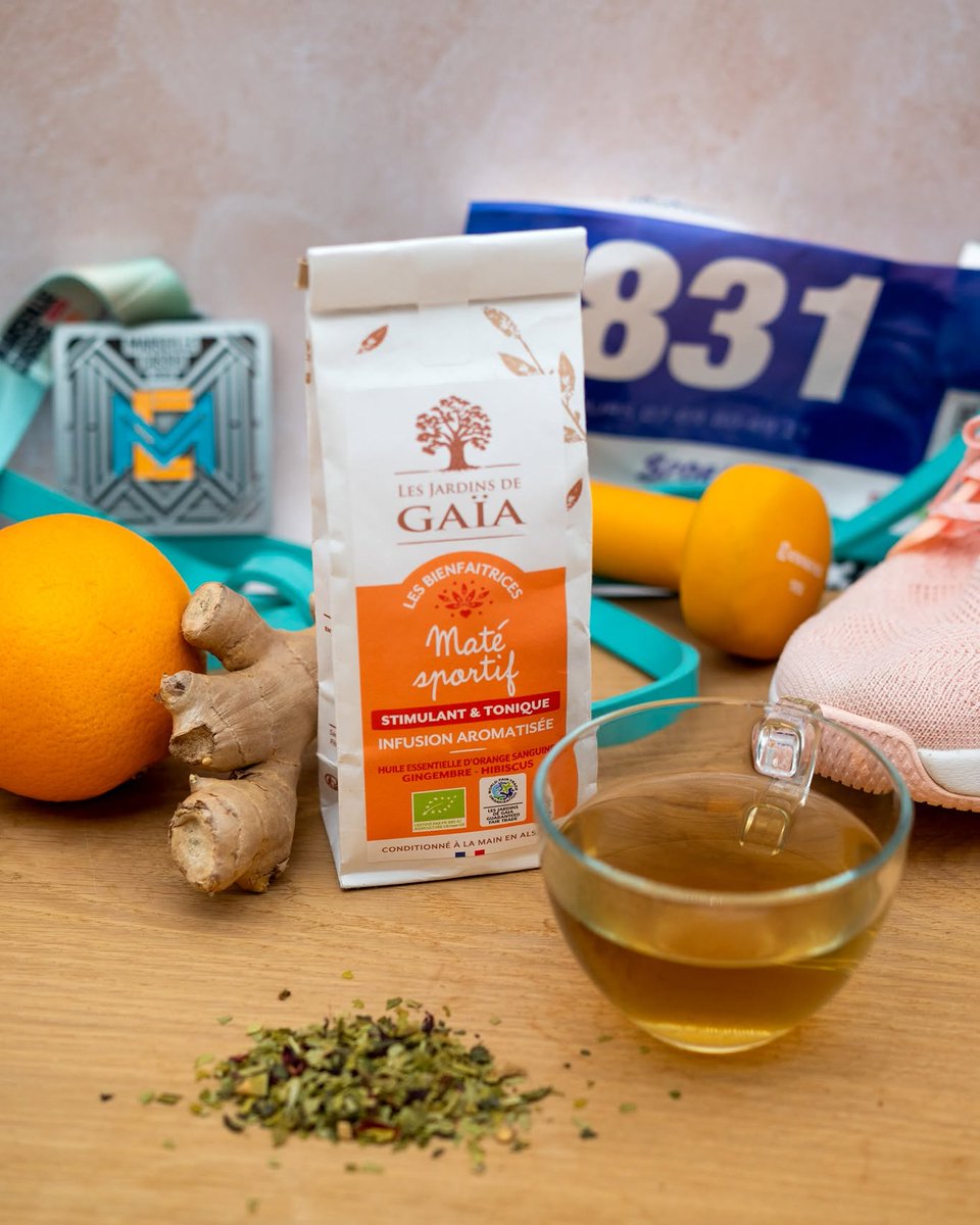ecemakmn's tweet photo. La rentrée, c’est le moment de bouger. Découvrez notre Maté Sportif: maté vert, gingembre, guarana, ginseng, orange sanguine et menthe pour une infusion tonique et rafraîchissante. https://t.co/ZEqllRMGIG