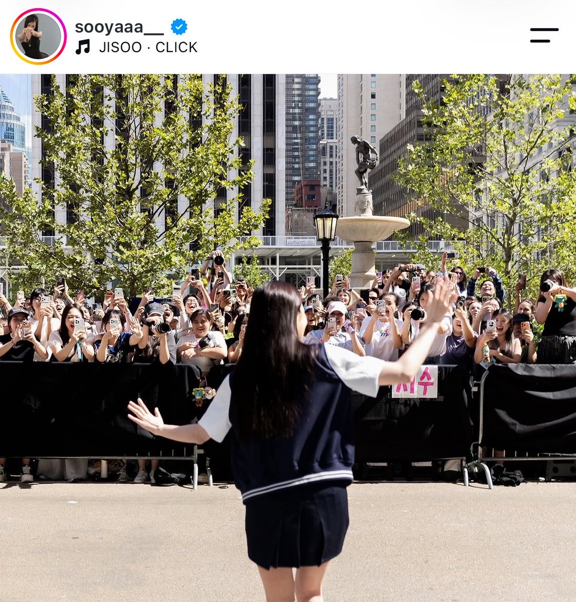 lertraipi's tweet photo. Permpoon debuting in Cadillac and Jisoo official IG account is sooo 😭😭😭 PONDPHUWIN YOUR CHILD IS EVERYWHERE??? https://t.co/rD0kvhw4Bk