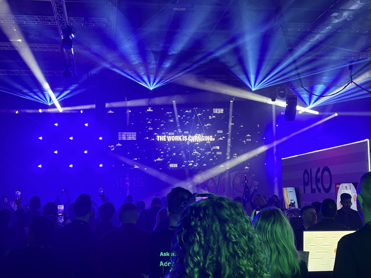 phil_hobden's tweet photo. @DigitalAccShow done… well done team @sageuk for smashing yet another event! #Das26 #sage https://t.co/gk7KeHdI8s