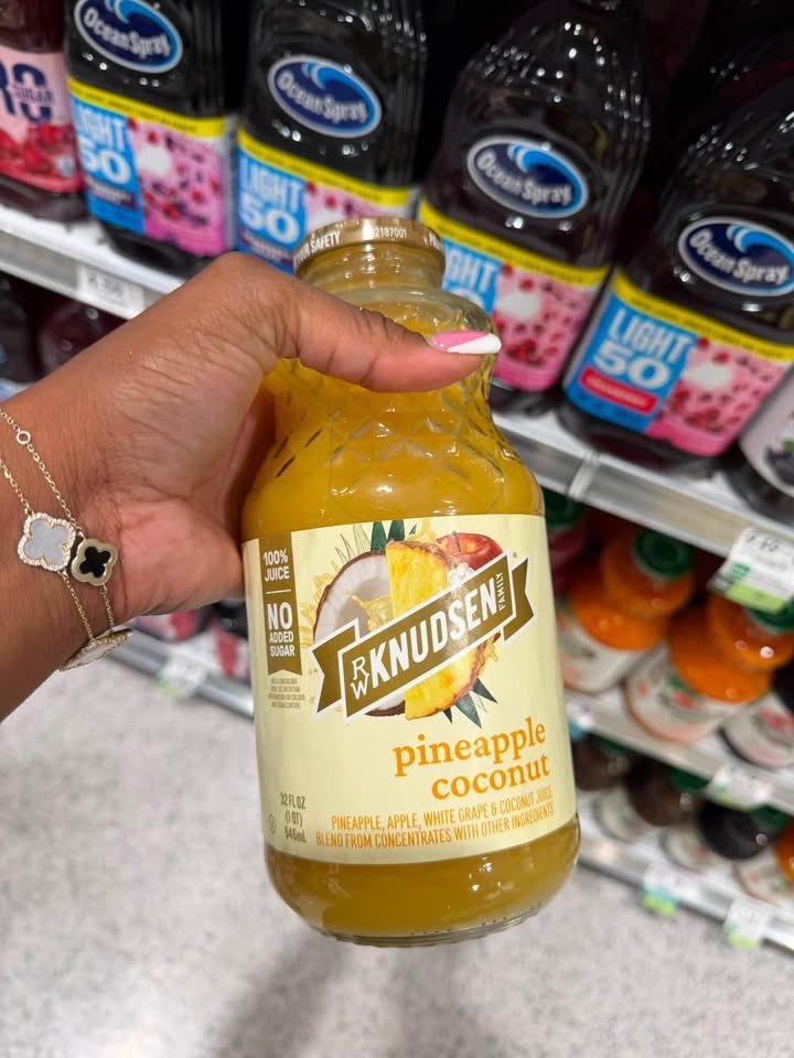 Nexiraluv's tweet photo. My favorite healthy juices 🔥🔥🔥 https://t.co/ulPzEW0UR1