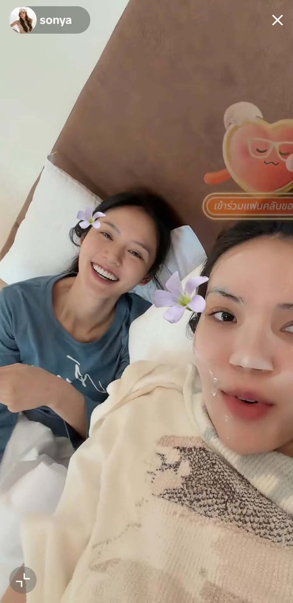 Gyan_2805's tweet photo. Phúc lợi của người không đi ngủ sớm là đây aaaaaaa bao lâu r mới thấy cảnh nàyyyyyy aaaa

#ลูกหมีซอนญ่า #LMSY 
#LMlookmhee
 #SonyaSaranphat https://t.co/PlIHA42bub