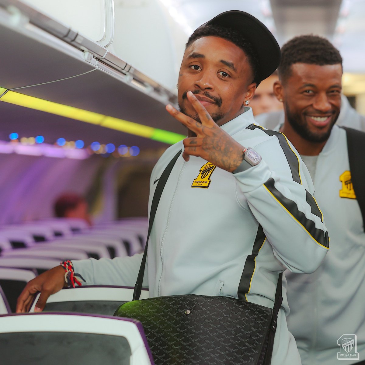 ittihad's tweet photo. توكلنا على الله 🛫
نشوفكم في "العاصمة" 🤩👋 https://t.co/dvBTpiO9za