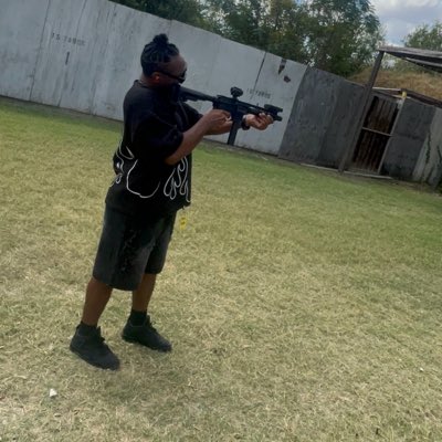 mixxkid808's tweet photo. #NewProfilePic https://t.co/9iYHay5I9s