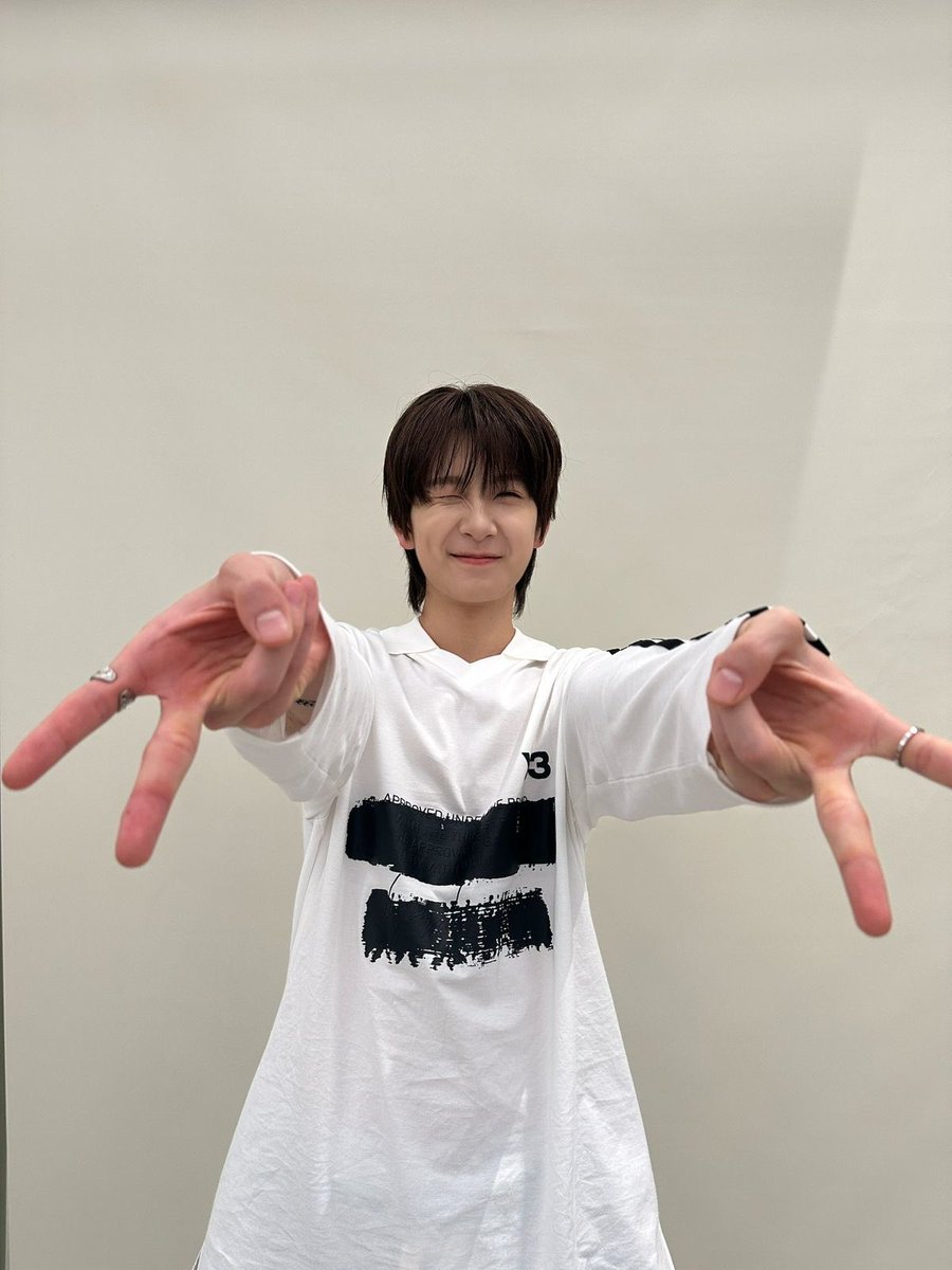 luvkykyz's tweet photo. ᯓ★ hellooo iso #andear moots hehe 

new to stantwt ᵎᵎ
✿ 06 from socal 

⟢ ult: ampies enha skz bts piwon txt etume  cortis 
⟢ bias: kyrell ni-ki felix yoongi jongseob dogyun 
#moots https://t.co/5J4Jdrg1Ag