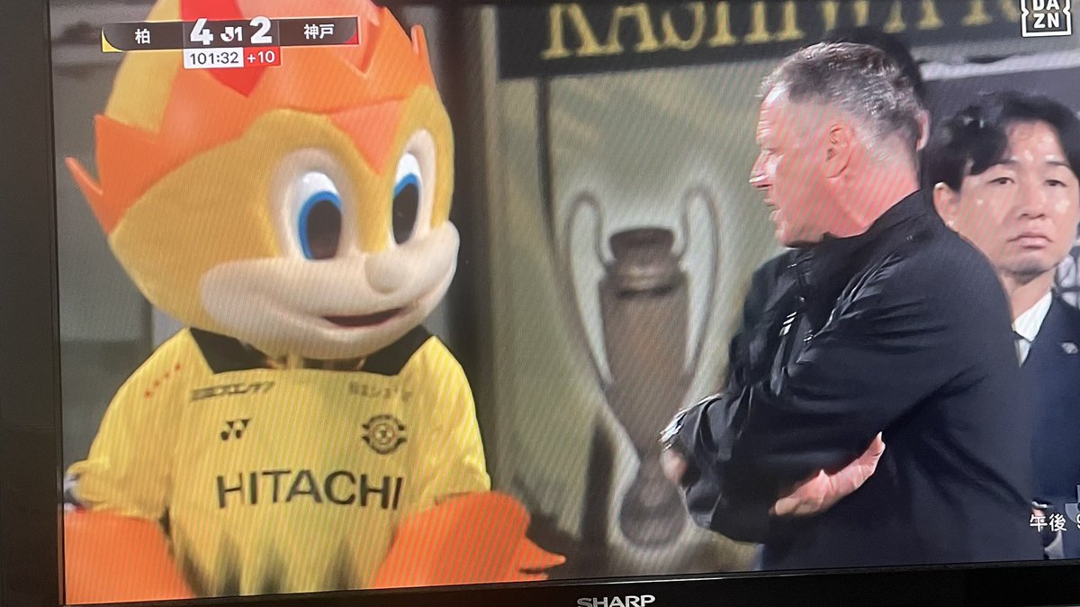 Ltgkashiwaaaa__'s tweet photo. キレすぎてレイくんに文句言うスキッペさん https://t.co/IRZRZ07mJ0