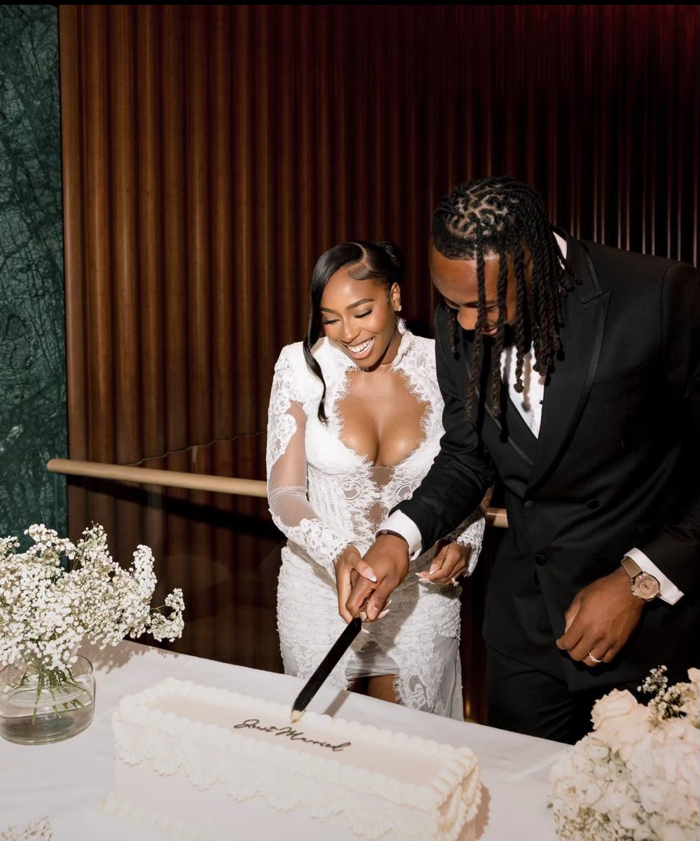 VibesonV's tweet photo. πβ€οΈ LOVE WINS! π¬πβ¨
Antoine Semenyo and his longtime partner, Jordeen Buckley, are officially MARRIED! π₯π Congratulations to the newlyweds! β€οΈπ
#AntoineSemenyo #BlackStars #ManCity #WeddingBells https://t.co/xfwUhg7HLP