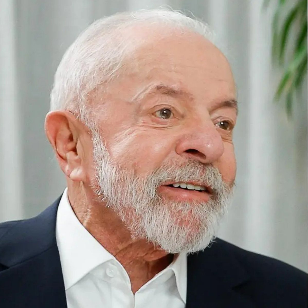 updatecharts's tweet photo. TSE manda RETIRAR publicações de Lula, Janja e ALIADOS contra Flávio Bolsonaro, segundo o G1. https://t.co/V1vmESgUFm