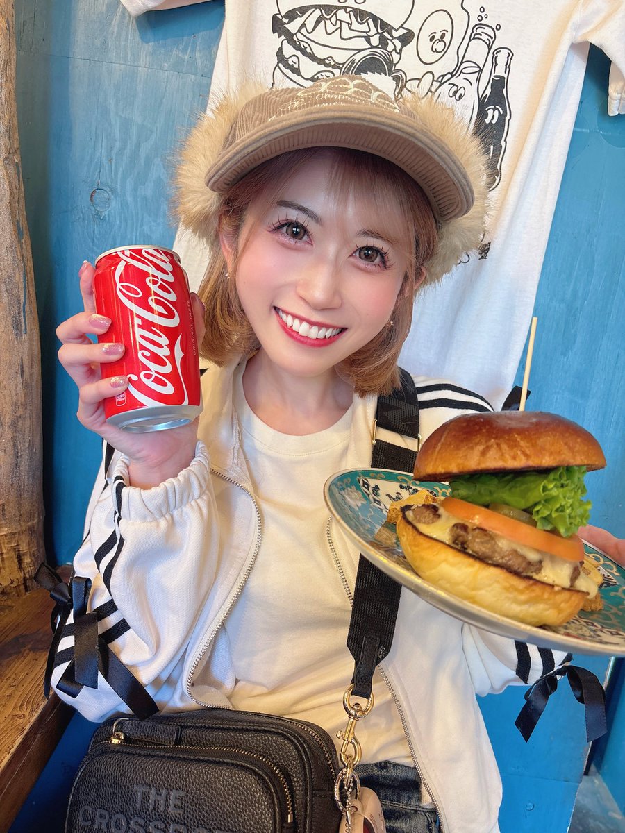 YUME_LEVEL7's tweet photo. 大阪行ってきた😋 https://t.co/RuwG3RLSsu