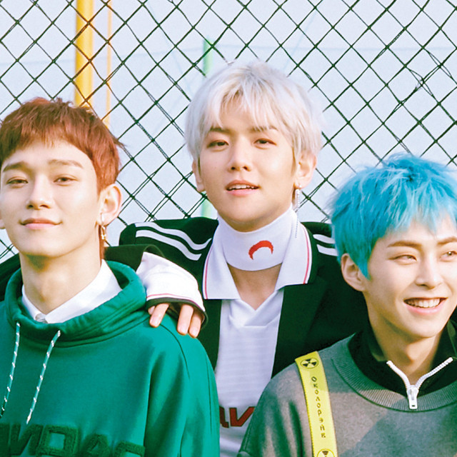 pannchoa's tweet photo. Bubble terminates Chen, Baekhyun and Xiumin's accounts after they broke their contract and opened a Fromm account
https://t.co/xPqzg45HVn https://t.co/ebOHf1P1qG