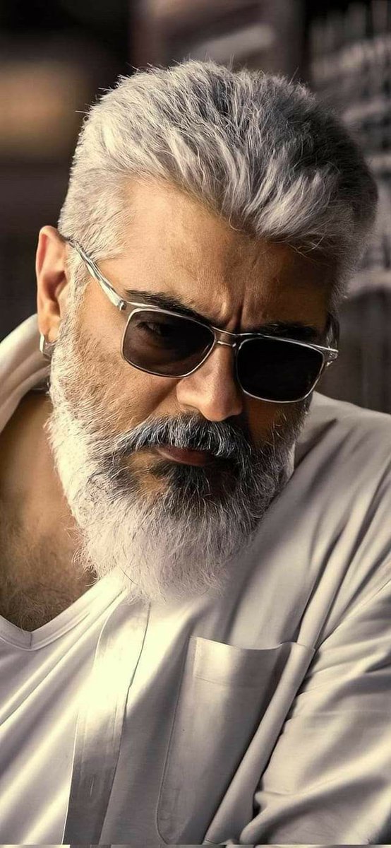 nishanthsview's tweet photo. Whatever happened I love ajith sir  a true fan from childhood nethu thalai fan aanavan illada eppothum thalai veriyan da #iloveajith https://t.co/naTG0yOeTX