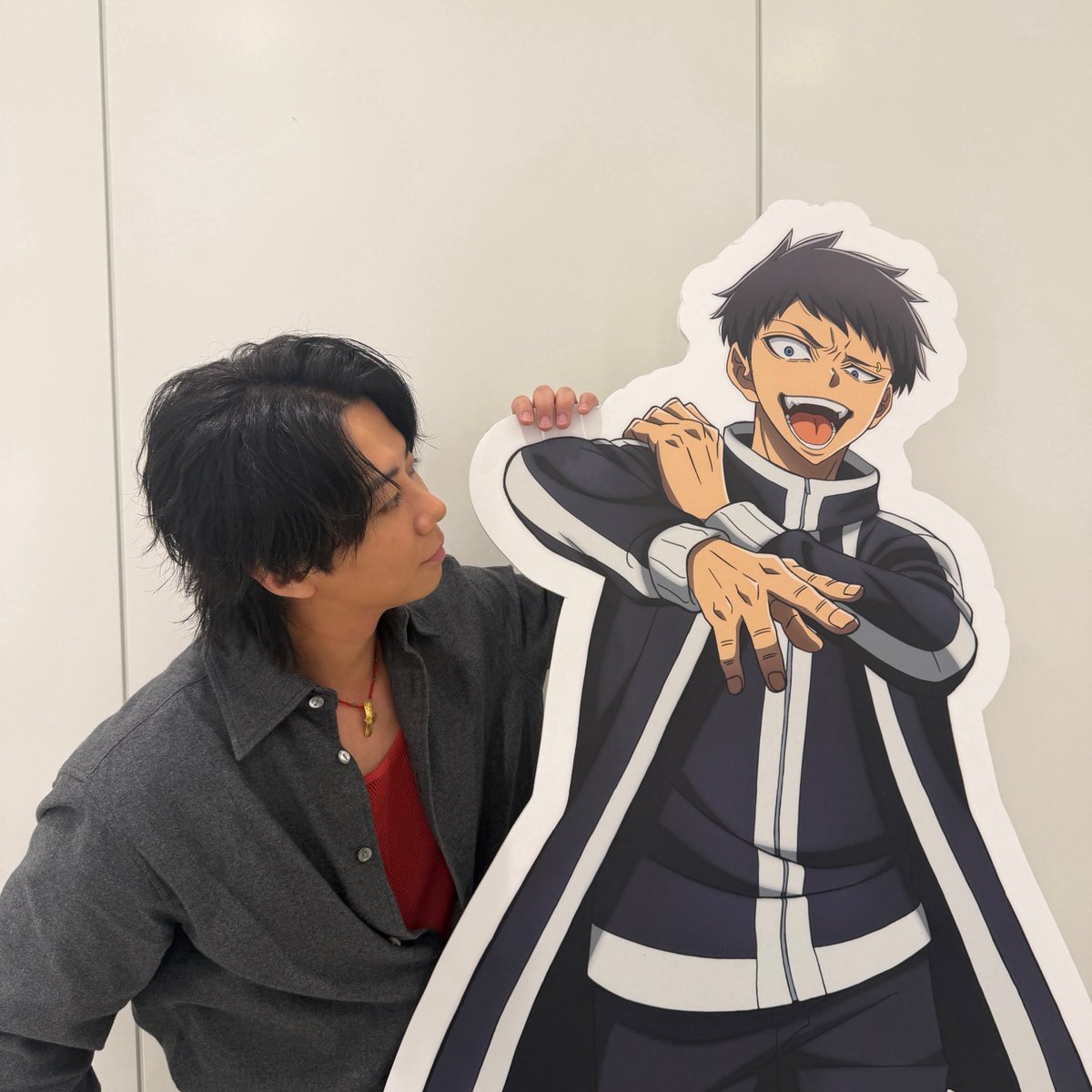 RedOn_official's tweet photo. /／
本日23:30～
TVアニメ『桃源暗鬼』 ～日光・華厳の滝編～第2話👹放送！
\＼

#矢颪碇 と📸
ぜひオープニングからご覧ください✨

🔥Hiromitsu Kitayama「BACKLASH」OP主題歌🔥

🏍️Music Video
https://t.co/T4Sdu4cNC4

🎧Streaming & DL
https://t.co/aJjs1B3oCT

#桃源暗鬼 #BACKLASH
#REDON #HiromitsuKitayama
@k_hiro_mitsu917
@tougenanki_anm