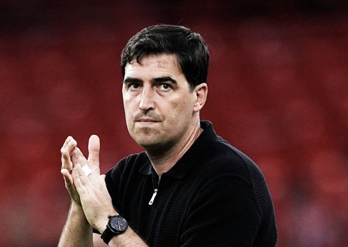 FabrizioRomano's tweet photo. 🚨 Andoni Iraola on Manchester City case: “In my view, uncertainty is NOT good for anyone involved but the process is ongoing so we have to be patient”. https://t.co/W3UFlaa4cb