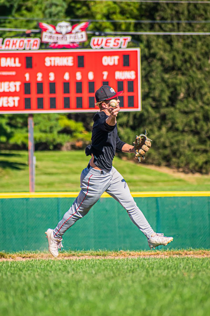LWHSBase's tweet photo. Fall Ballin 😎 #AAGF https://t.co/7bZ2wPT6fy