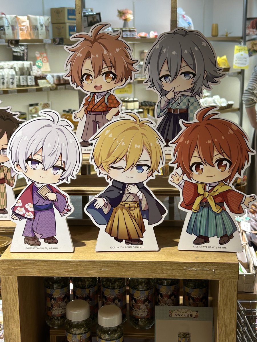 akko_bee69's tweet photo. エキュート知り尽くしてる友人に連れてってもらったので迷子にならずお店に着けました。カード自引きできたよー🙌
コラボ終わったけどココスでまったり〜
特典クーポンで🍮美味しい😋 https://t.co/2q0AFIQKU4