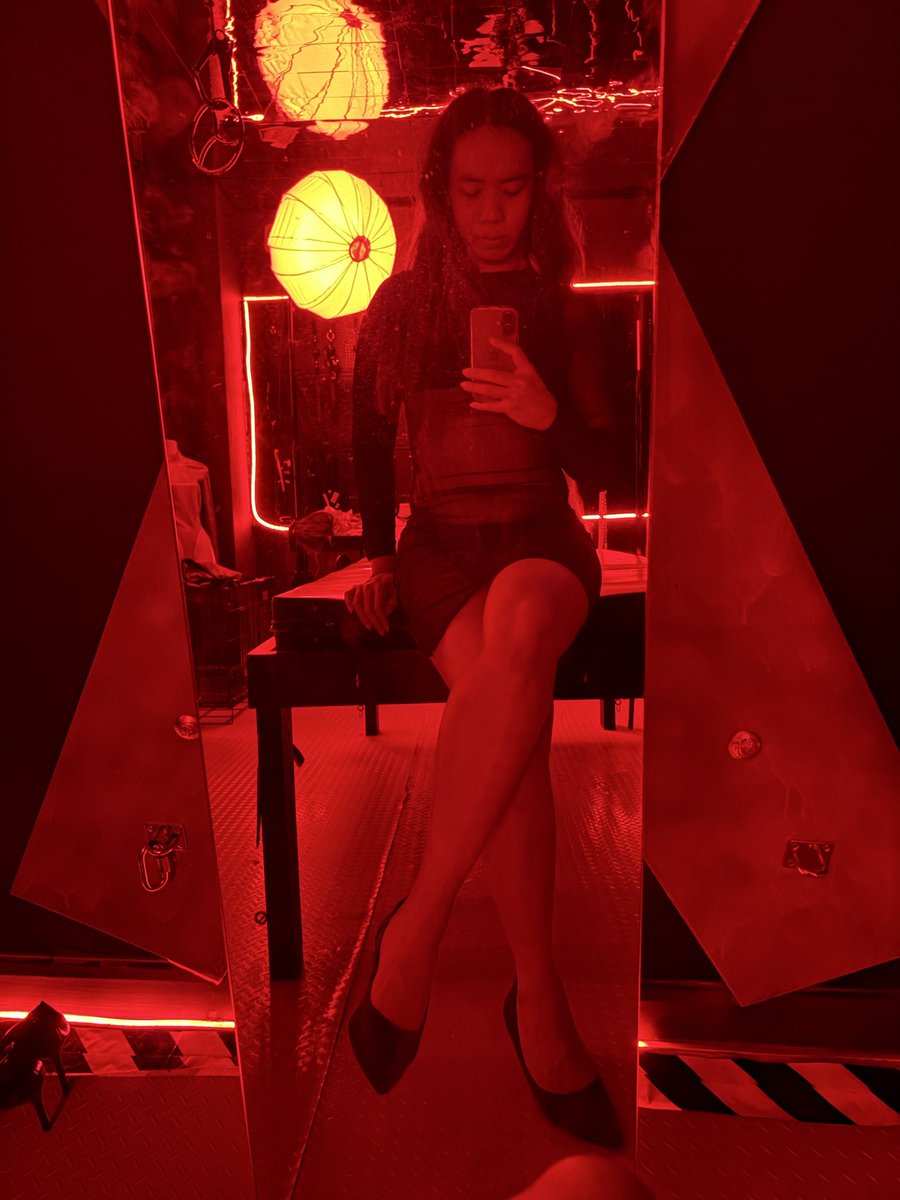 mudnongtid's tweet photo. มาเป็นนายหญิง 1 วัน 🤭
 @BunnyStudioroom https://t.co/BfWdyKH5X6