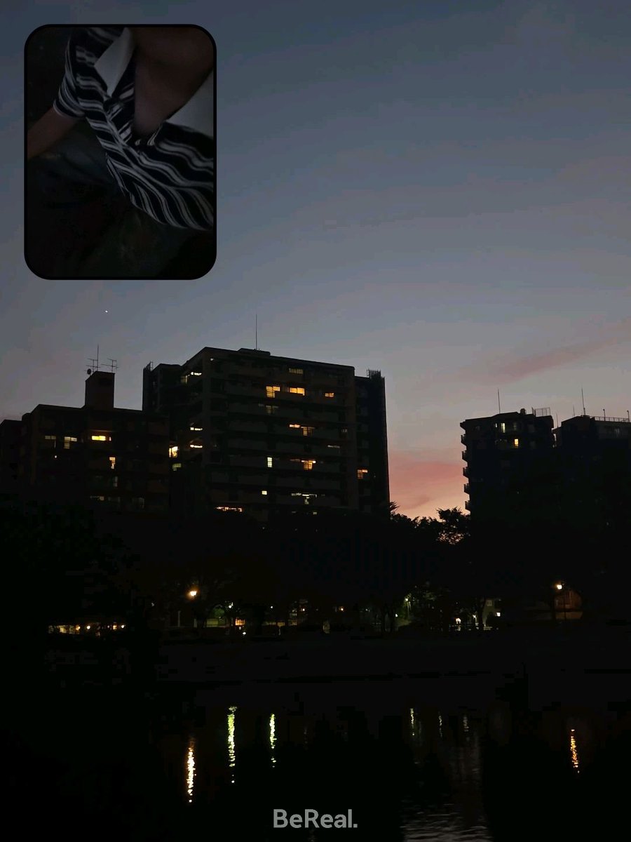 xu44n_'s tweet photo. 一緒にライブとか一人旅行った先に会ってくれるお友達がほしい🙂‍↕️
今月あるマカロニのライブほんとに楽しみ #音楽 https://t.co/BFfEZWQlJE