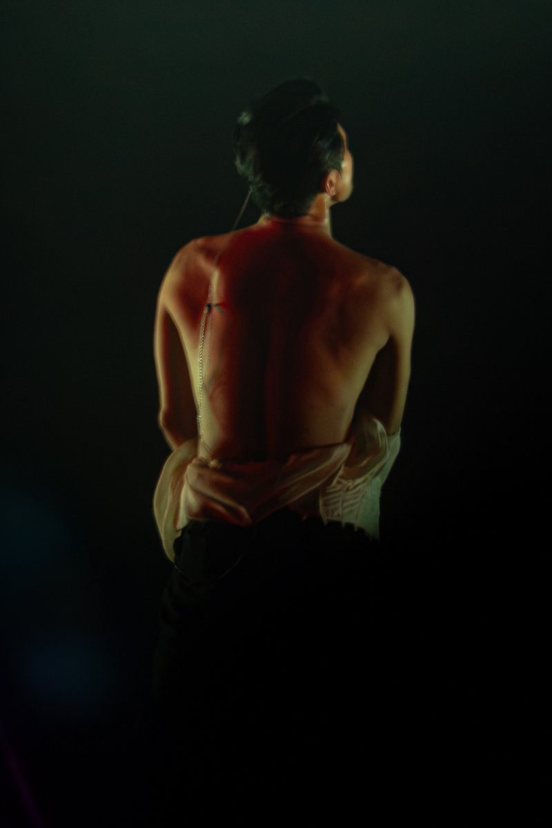 kunstnxia's tweet photo. 신이시여...제가 좀전에 뭘 본건지....등.....짜아악....캬!!!!!!!
JX 2026 TOUR CONCERT 인천 20261009
XIA 김준수 https://t.co/1yNItCibL2