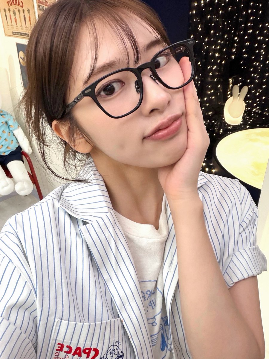 IVEstarship's tweet photo. [📸] 
261009 #우주떡집

#IVE #아이브
#ANYUJIN #안유진 https://t.co/uJL4Sz2nnk