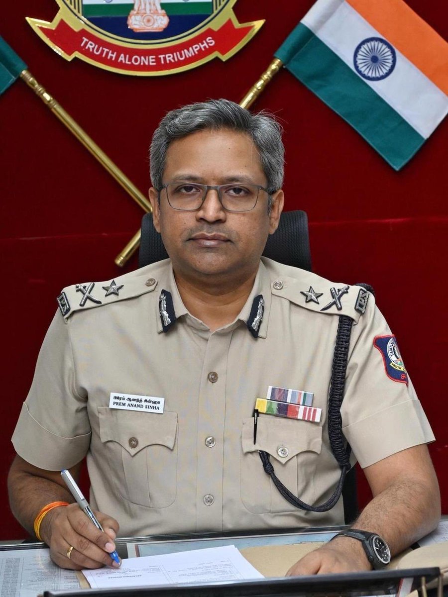 omjasvinMD's tweet photo. Tamil Nadu govt appoints Prem Anand Sinha IPS as the director of vigilance and anti-corruption.

The DVAC is currently handling about 4-5 major cases against ex-ministers. https://t.co/w4MeEoYzYm