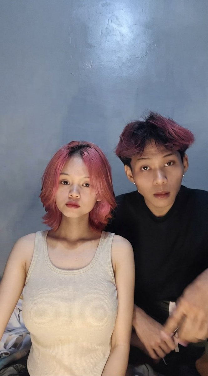 fitcbbar's tweet photo. malah di review pacar nya vesya
https://t.co/Yk2OonvrKe https://t.co/wivFkGTLYC
