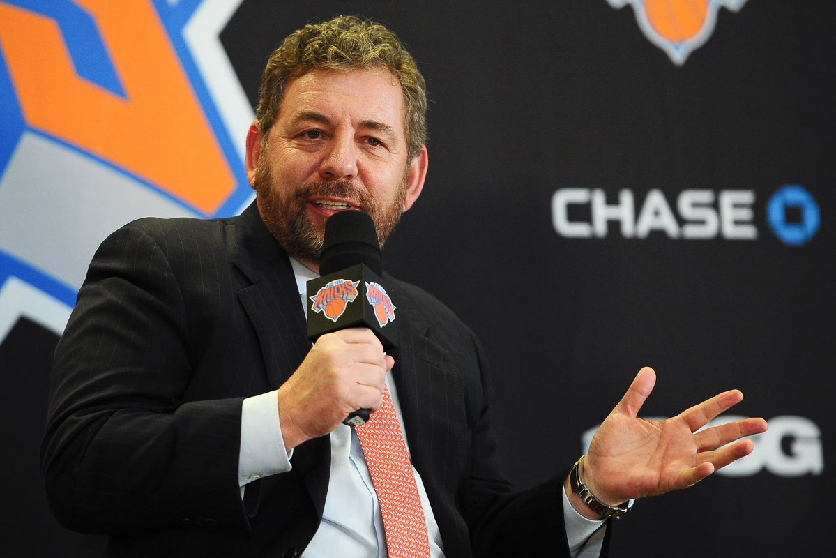 bballunlocked's tweet photo. JUST IN: The New York Knicks “will not be negotiating contract extensions until later in the season and will remain solely focused on preparing for the start of the season”, per a team spokesperson.

(Via @ShamsCharania) https://t.co/SAYbVoUyaX