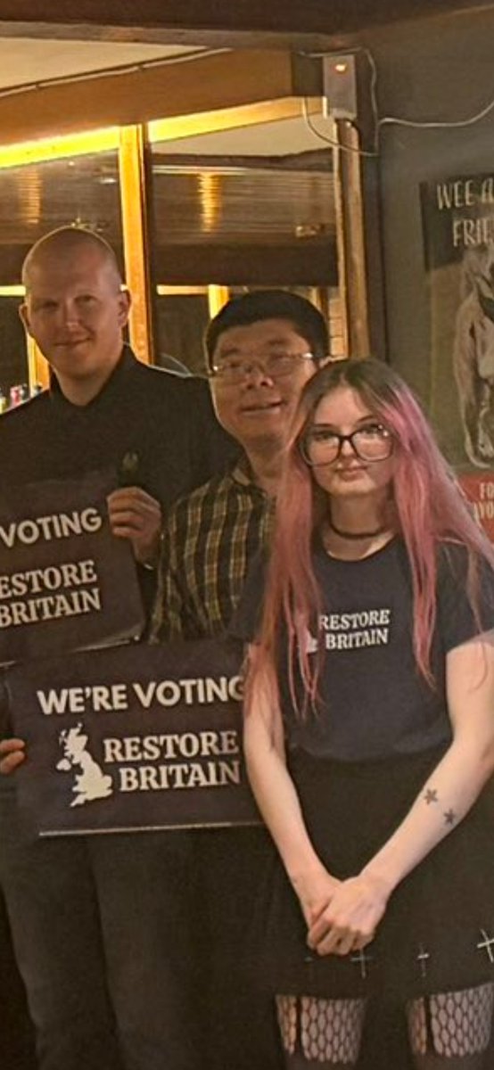 sendthenigshome's tweet photo. @vanhanenist @Steve_Laws_ I dont just post lol. I actively go and help White homeless people while restore willingly allow immigrants around them. I know which id prefer and its not the fake patriot party of restore. https://t.co/XQC7KPuwIx