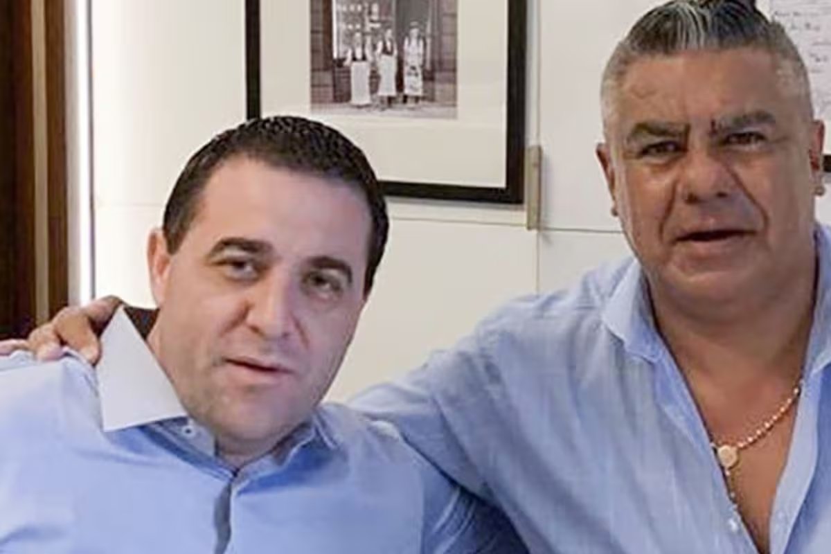 christiansanzok's tweet photo. Mientras tanto, "Chiqui Mafia" y Toviggino se nos siguen cagando de risa en la cara https://t.co/Bxipp7GEli