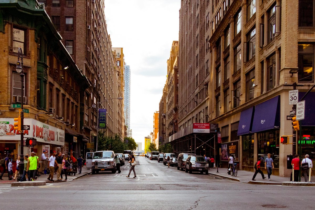 CatherineWdamz's tweet photo. [Hoy salí, el ambiente en la calle es genial!]， https://t.co/eK7QQ8oOYu