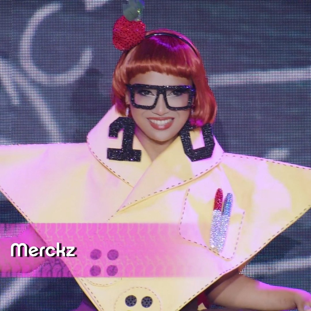 elleshitzik's tweet photo. the cutest look of merckz HAHAHAHA kuhang-kuha niya ung atake ng prof namin sa MMW na gv lang din and she's literally giving that. https://t.co/DCjnJmHl2s