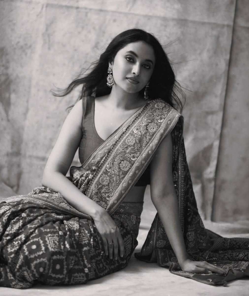 bubbypammy's tweet photo. Babyyy @priyankaamohan 🫶😘

#PriyankaArulMohan #PriyankaMohan #PAM #pammyslave https://t.co/9stoOGjR48