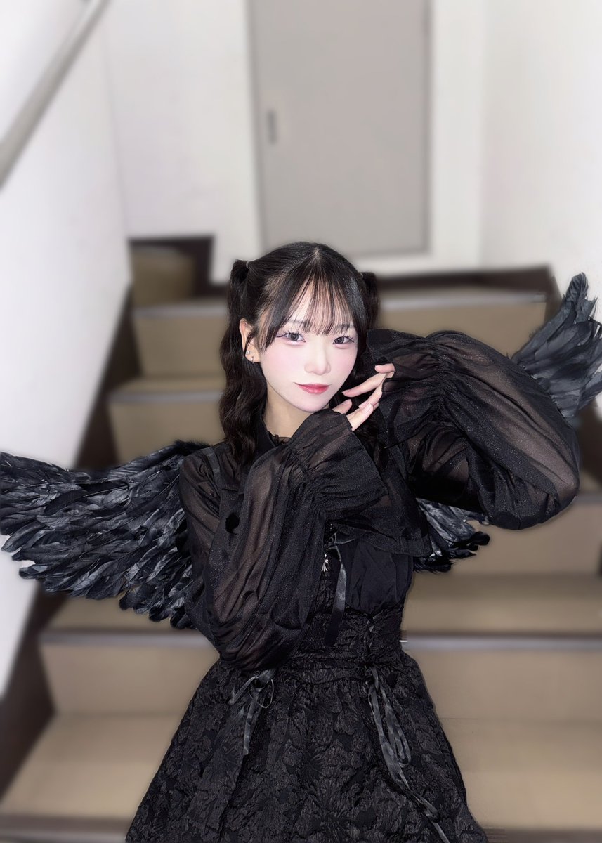 LiVREAL_tia's tweet photo. ˚ʚ♡ɞ˚ https://t.co/6G94jBm71R