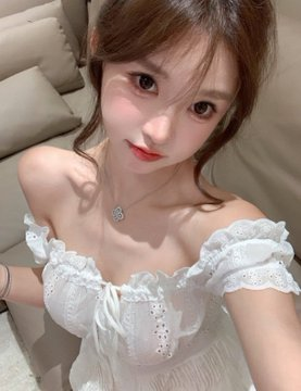 TatiiColoxa's tweet photo. 新人玩X    有人锐评美福吗 🫣  🫣     

谁要看我20岁到26的福吗？？？       

多来锐评一下，看完不许讲我福黑嗷…！ https://t.co/vM3brNRGva