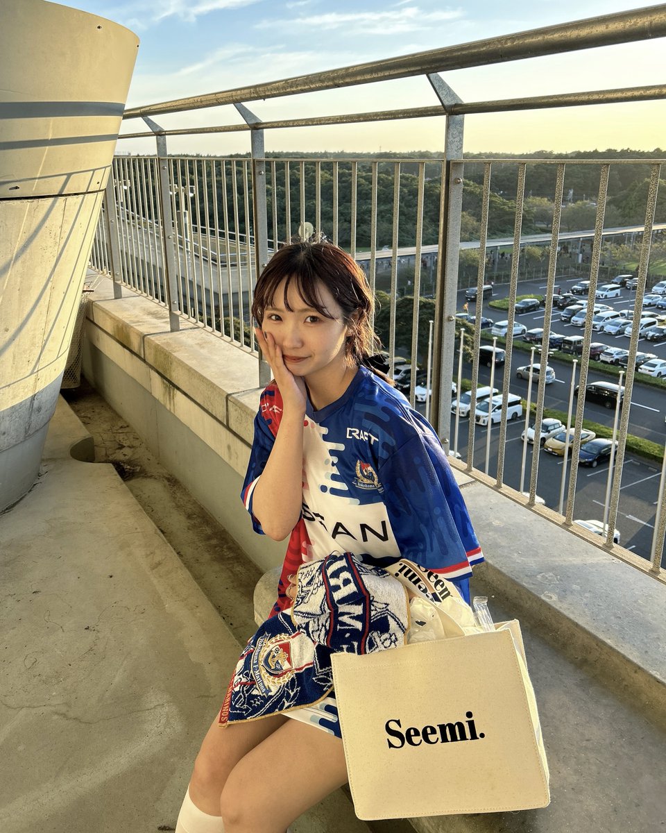 UNROQK_Seika's tweet photo. 好きなこと、もの③
サッカー観戦⚽️
ザスパ群馬を応援しています！！
でもいろんなチームを見るのも好きなので、いろいろなスタジアムに行きます🏃‍♀️‍➡️ https://t.co/Q9P7Aj7Mqu