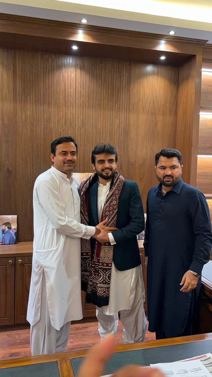 JavedNLaghari's tweet photo. Congratulated newly appointed President PYO Sindh Mansoor Shahani , Lot of prayers for his future role in organisation and best wishes. 

#YouthPower #SuperPower https://t.co/9q0bgGjrxl