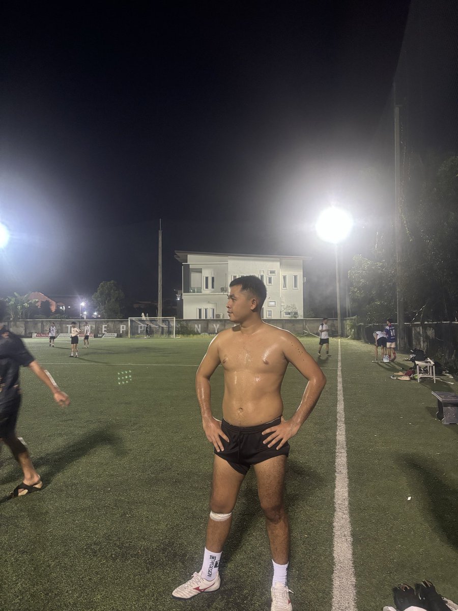 AddyPolp's tweet photo. 🐻⚽️🥰 https://t.co/ZJsLFRXUuh