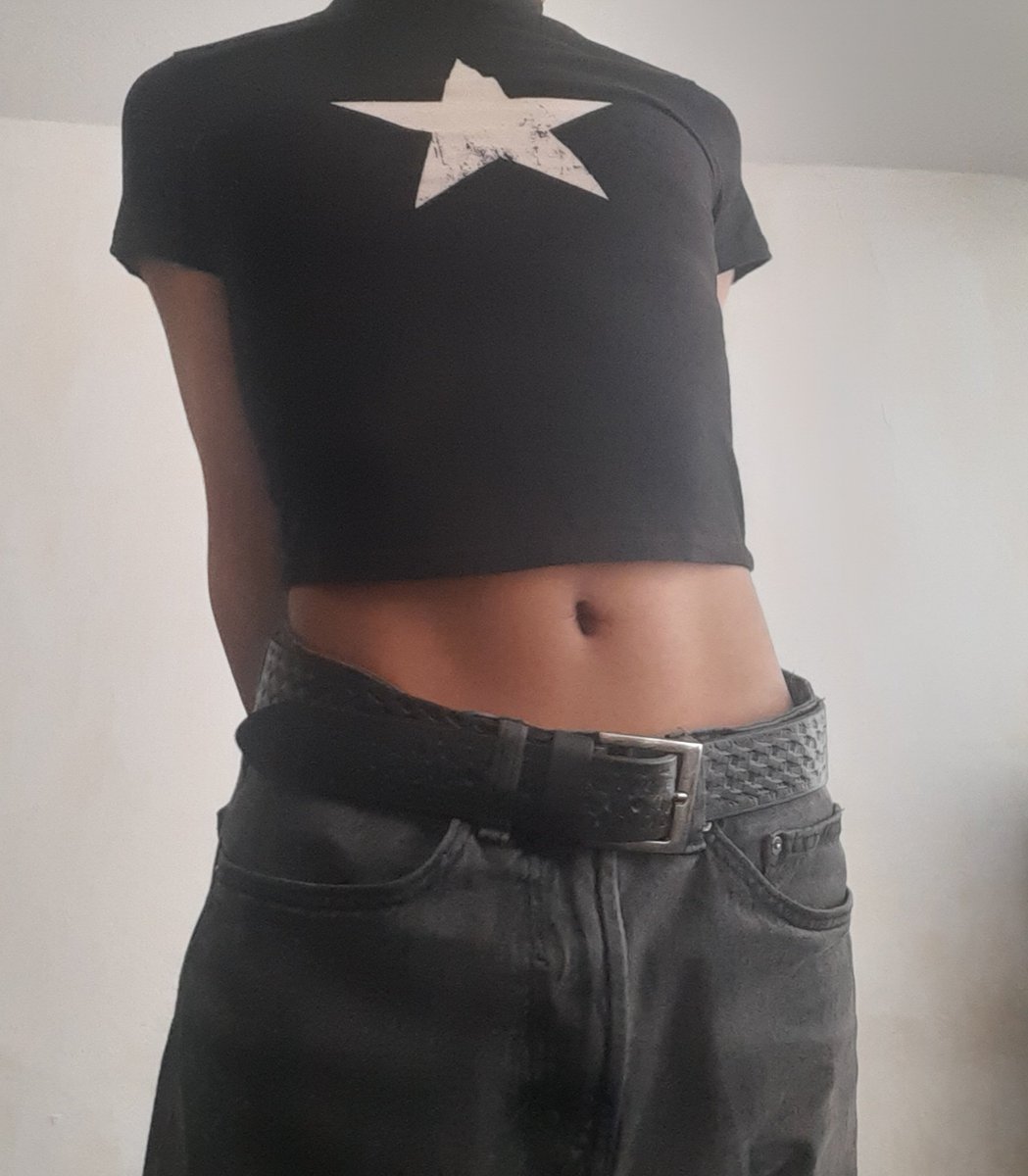 somewolfes's tweet photo. Outfit de hoy B3
#femboy #femboyfriday #mlm https://t.co/1f69bxsaHG