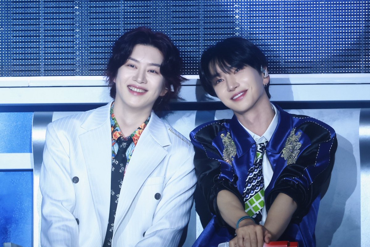 Miaomiteuk's tweet photo. 首尔回忆碎片🎶✨
#LEETEUK #이특 
#HEECHUL #희철 
#83line #83z 
#利特 #金希澈
#superjunior
@special1004 https://t.co/swMuFOVVor
