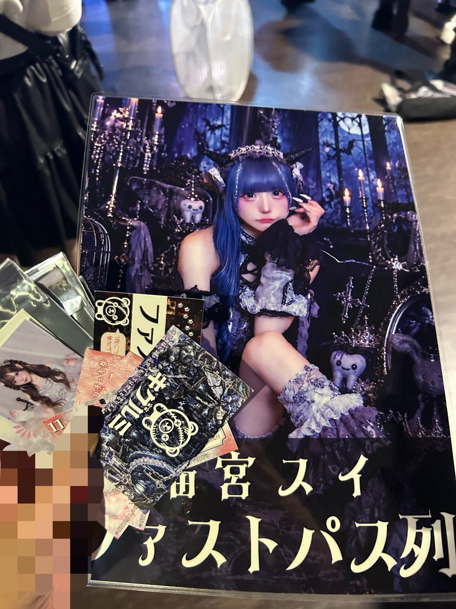 mlvcoco's tweet photo. すいちゃん列混みすぎてて帰れなくてどうしようと思ってたら優しい人多くて神😭😭😭 https://t.co/l1mKppKf0J