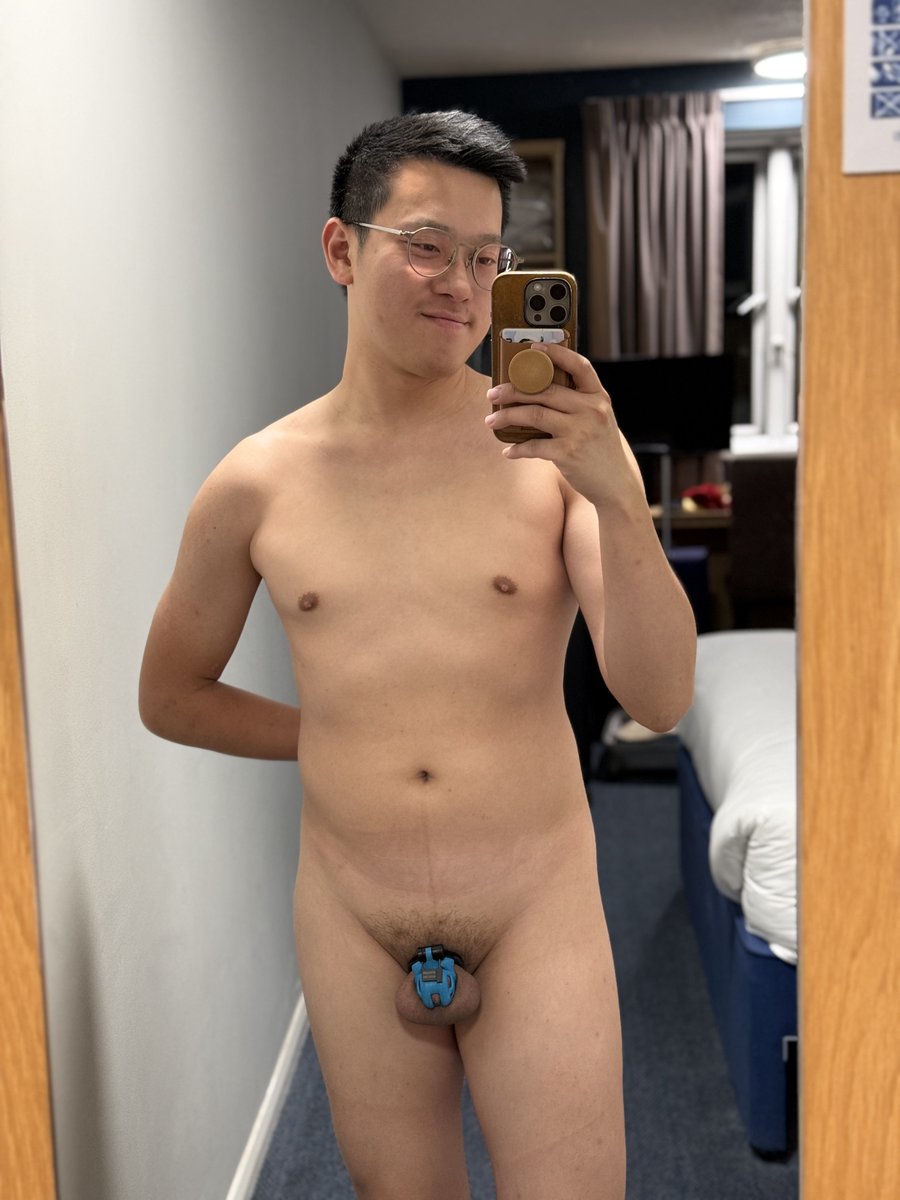 OnlyDapper's tweet photo. Starting #Locktober off with a holiday… 🧵1/3👇@KINK3Ddesigns https://t.co/OLnUDe7zaF