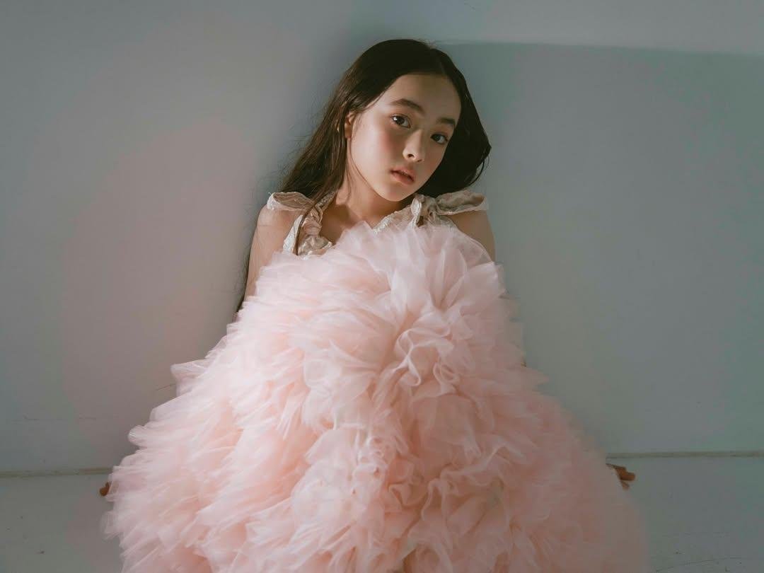 _OAbrasil's tweet photo. 📸 | OA em foto pré-debut.

#OA #오아 #A2OLITE https://t.co/gn0WHvr4aM