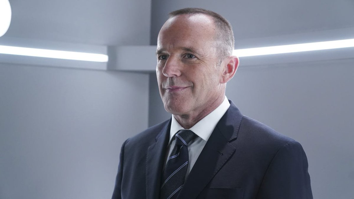 IGN's tweet photo. Agents of SHIELD star Clark Gregg, most famous for playing Agent Phil Coulson, has teased his involvement with the just-announced Marvel TV show, Zodiac. https://t.co/BjX71xWJDR https://t.co/BjjLULuPt7
