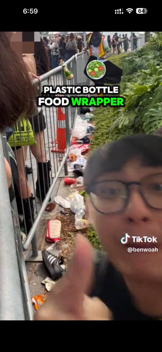 TeoYanlin's tweet photo. @Daddy_YHS @pollybyeol Singapore has hosted 16 F1 races. This is the first time such an incident has happened here since CORTIS came to Singapore. See my country like that , X many videos you can search https://t.co/r3ftEQaLZy