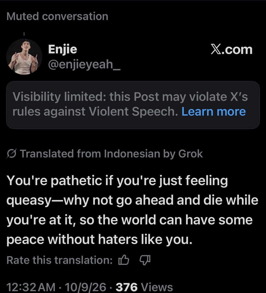 kangarew_tail's tweet photo. I’ve had my lows, but thank GOD I’ve never told someone to k*ll themselves over some guy who doesn’t know I exist! https://t.co/OTt1qLybVZ