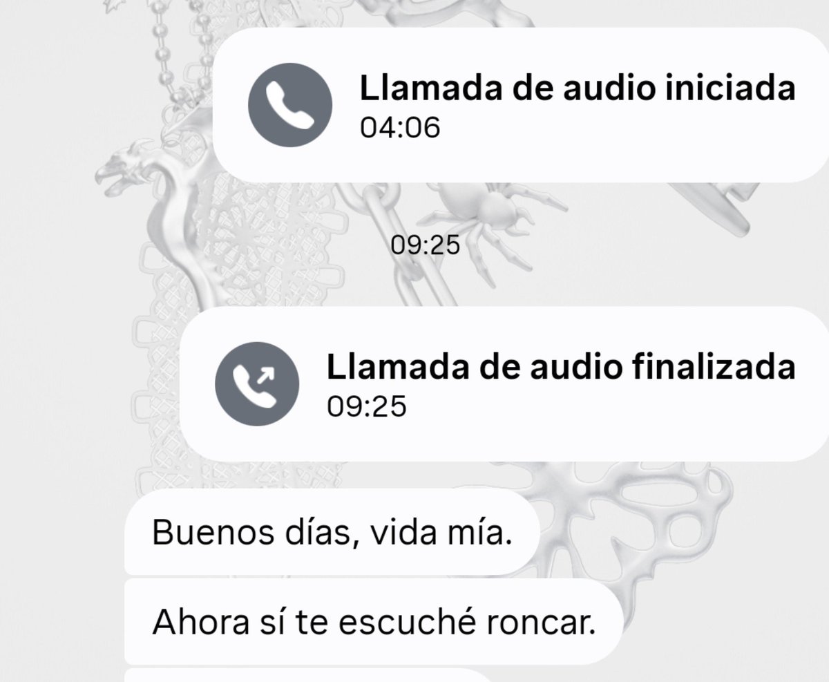 Acrataletal's tweet photo. Lo enamoré con mis ronquidos dice él. https://t.co/uqlfR7GYm1